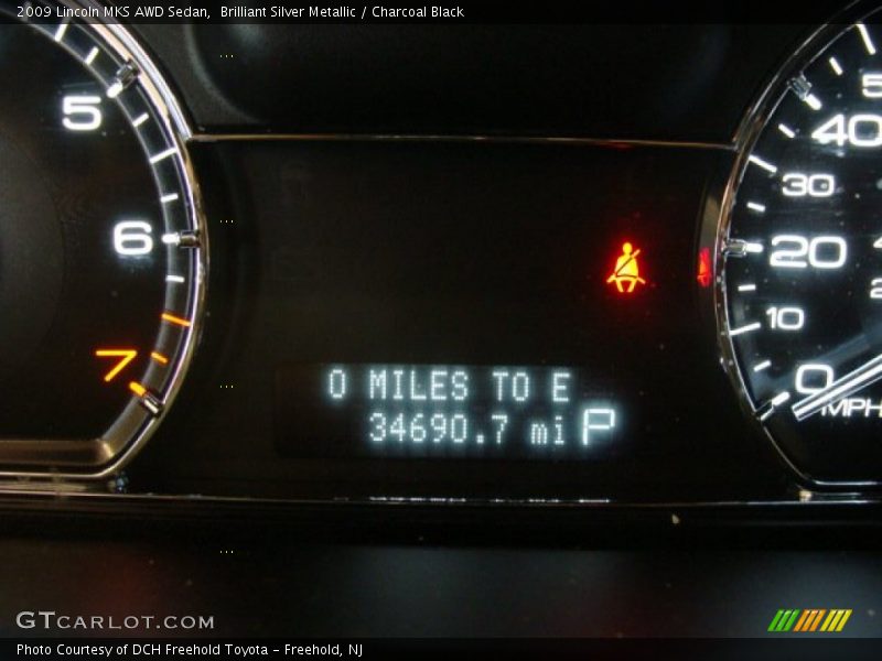 Brilliant Silver Metallic / Charcoal Black 2009 Lincoln MKS AWD Sedan
