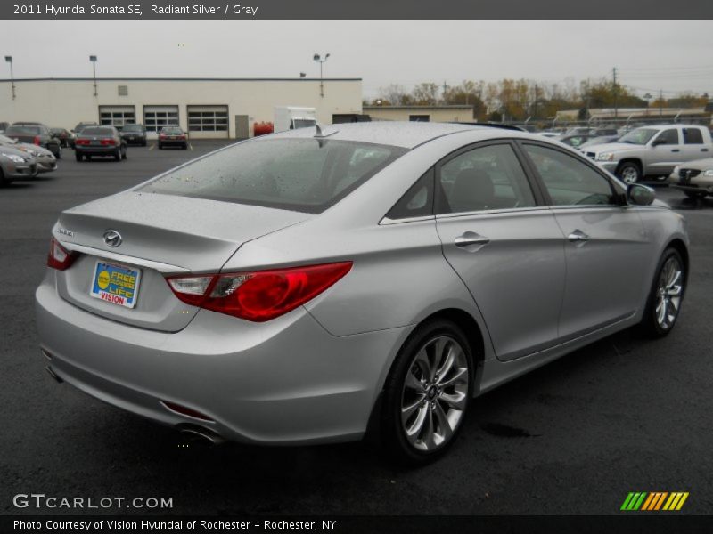 Radiant Silver / Gray 2011 Hyundai Sonata SE