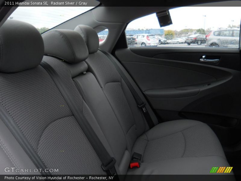 Radiant Silver / Gray 2011 Hyundai Sonata SE