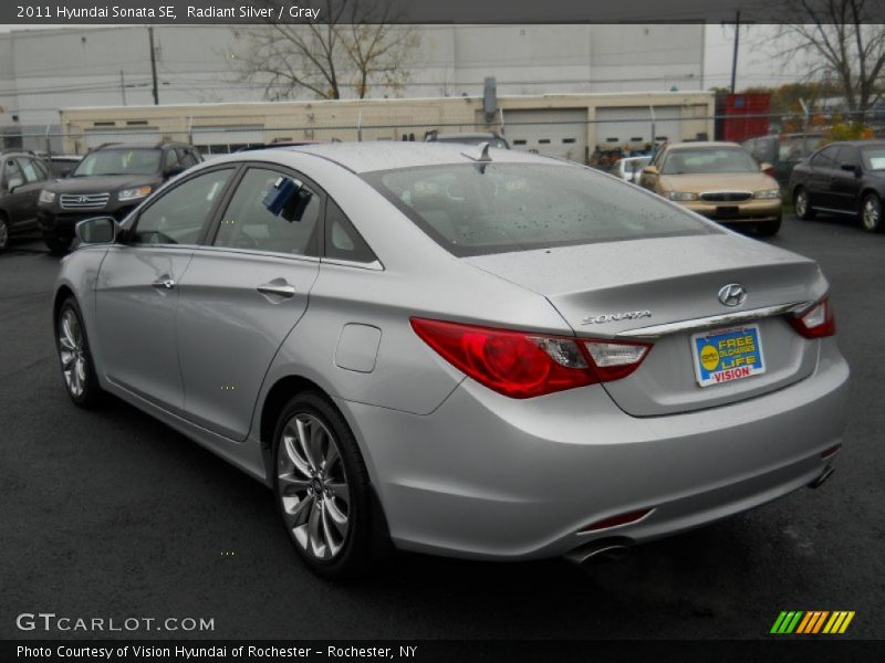 Radiant Silver / Gray 2011 Hyundai Sonata SE