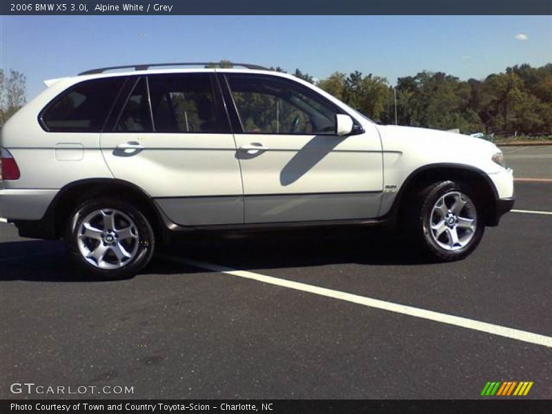 Alpine White / Grey 2006 BMW X5 3.0i