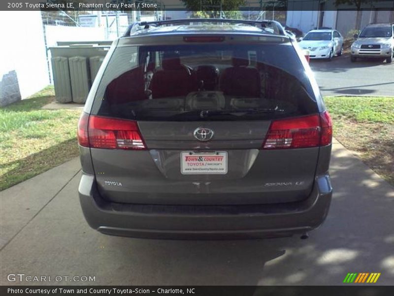 Phantom Gray Pearl / Stone 2005 Toyota Sienna LE