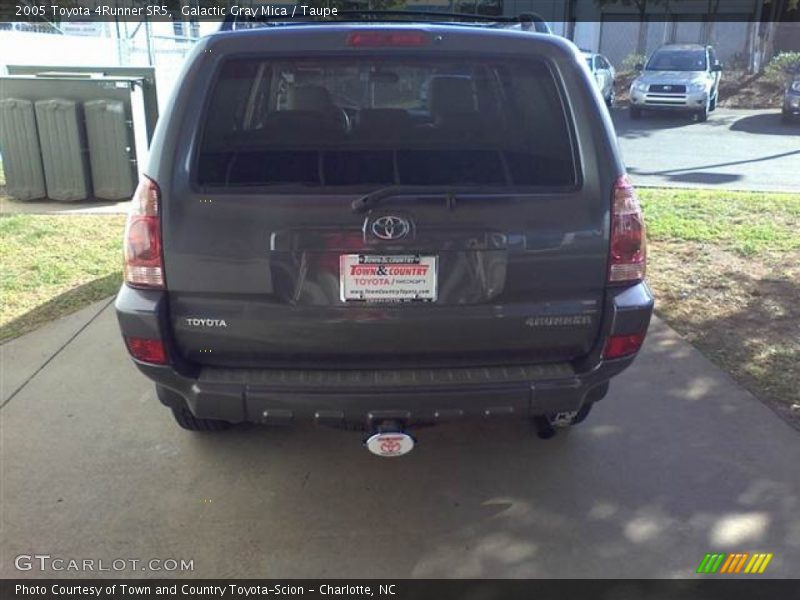 Galactic Gray Mica / Taupe 2005 Toyota 4Runner SR5