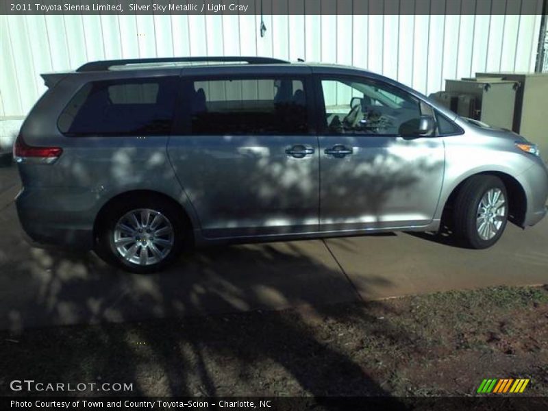 Silver Sky Metallic / Light Gray 2011 Toyota Sienna Limited