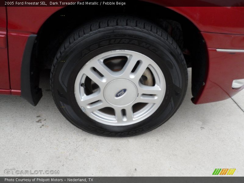  2005 Freestar SEL Wheel