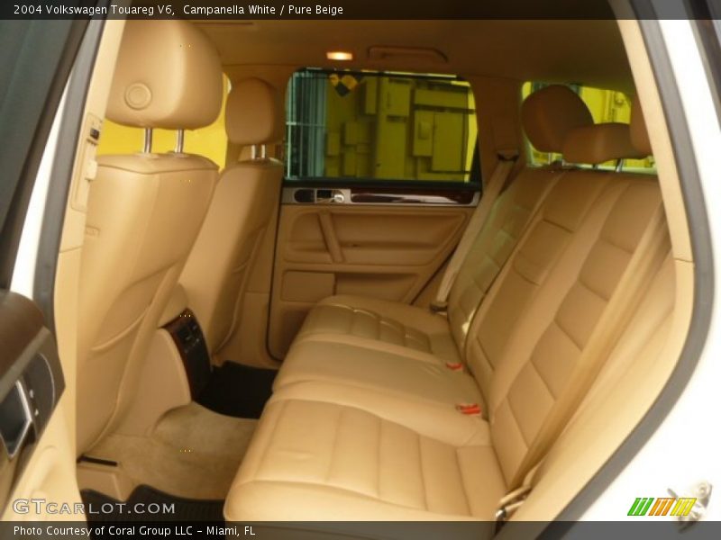 Campanella White / Pure Beige 2004 Volkswagen Touareg V6