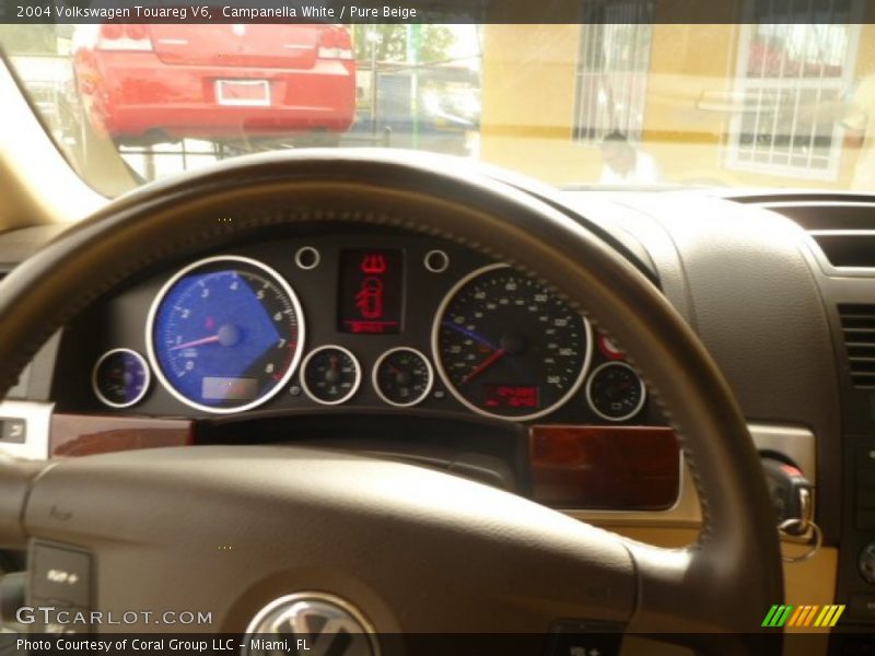 Campanella White / Pure Beige 2004 Volkswagen Touareg V6