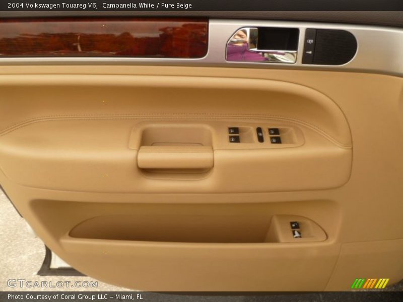Campanella White / Pure Beige 2004 Volkswagen Touareg V6