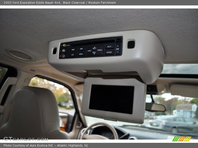Black Clearcoat / Medium Parchment 2003 Ford Expedition Eddie Bauer 4x4