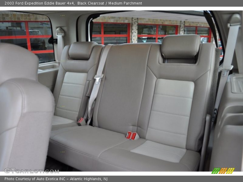 Black Clearcoat / Medium Parchment 2003 Ford Expedition Eddie Bauer 4x4