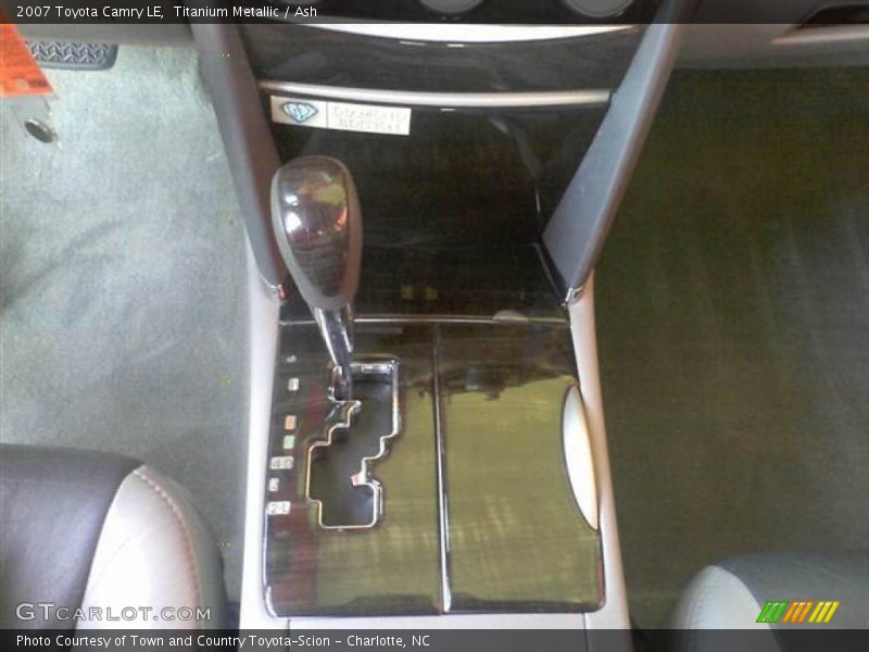 Titanium Metallic / Ash 2007 Toyota Camry LE