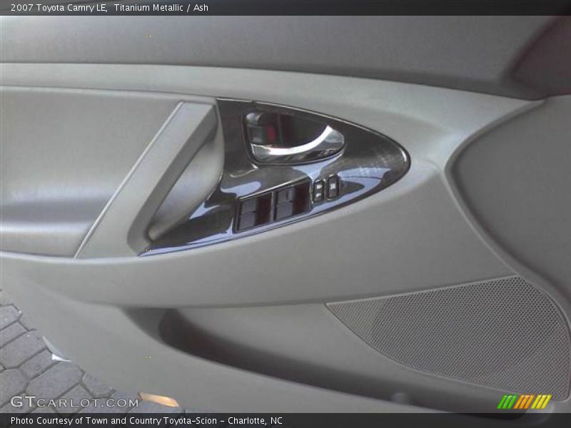 Titanium Metallic / Ash 2007 Toyota Camry LE