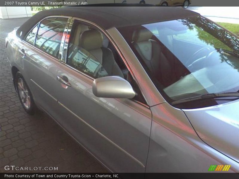 Titanium Metallic / Ash 2007 Toyota Camry LE