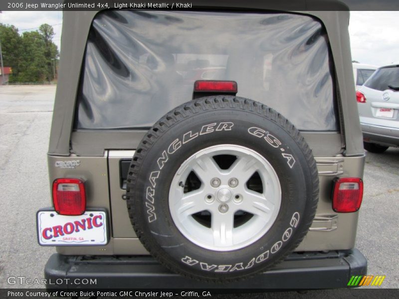 Light Khaki Metallic / Khaki 2006 Jeep Wrangler Unlimited 4x4