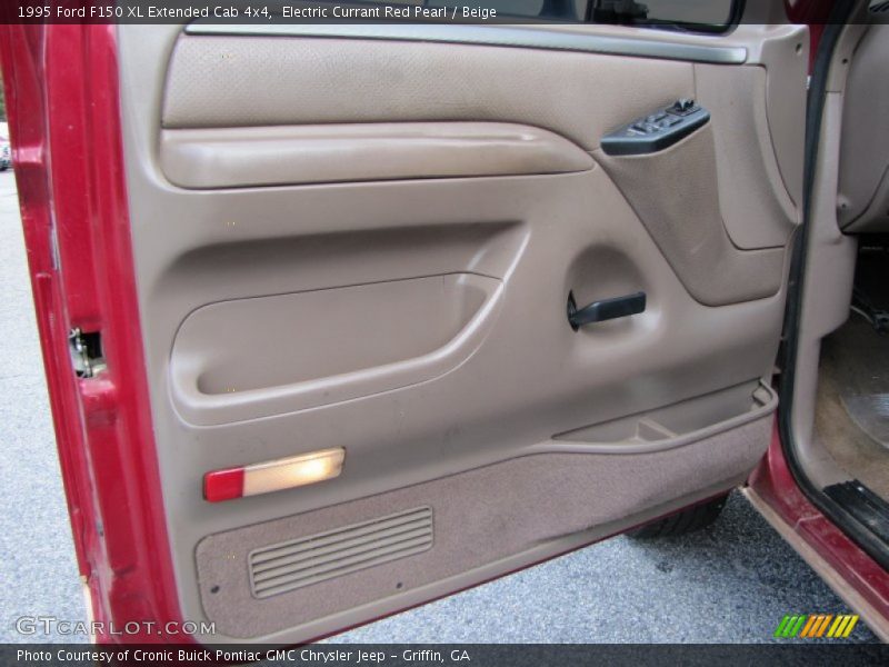 Door Panel of 1995 F150 XL Extended Cab 4x4