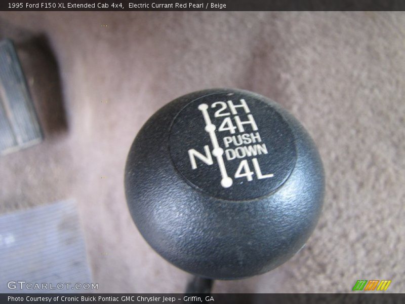 Controls of 1995 F150 XL Extended Cab 4x4
