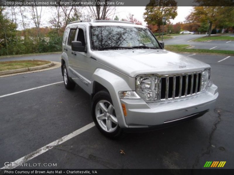Bright Silver Metallic / Dark Slate Gray 2009 Jeep Liberty Limited 4x4