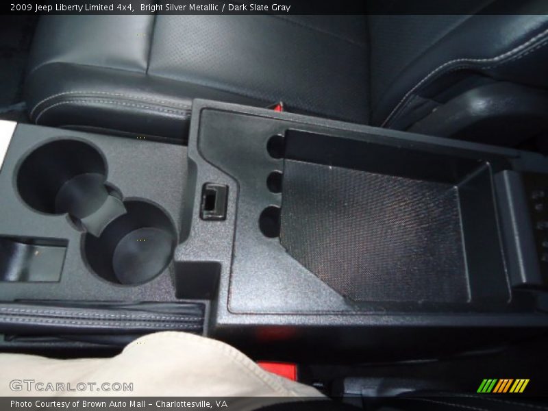 Bright Silver Metallic / Dark Slate Gray 2009 Jeep Liberty Limited 4x4
