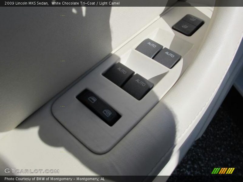 White Chocolate Tri-Coat / Light Camel 2009 Lincoln MKS Sedan
