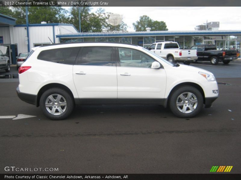 White / Dark Gray/Light Gray 2012 Chevrolet Traverse LT