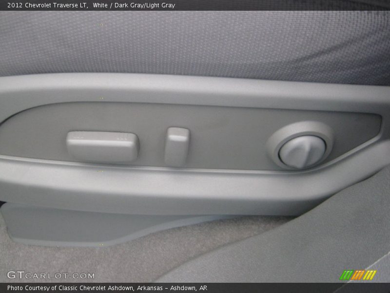White / Dark Gray/Light Gray 2012 Chevrolet Traverse LT