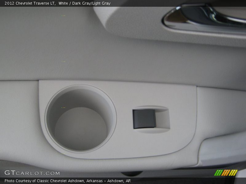 White / Dark Gray/Light Gray 2012 Chevrolet Traverse LT