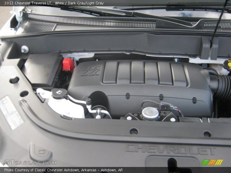 White / Dark Gray/Light Gray 2012 Chevrolet Traverse LT
