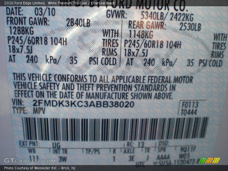 White Platinum Tri-Coat / Charcoal Black 2010 Ford Edge Limited