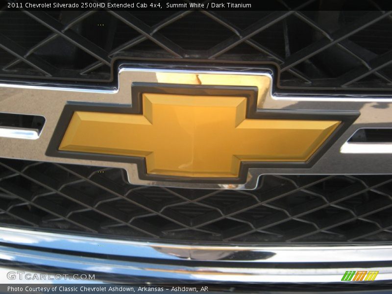 Summit White / Dark Titanium 2011 Chevrolet Silverado 2500HD Extended Cab 4x4