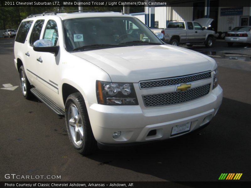 White Diamond Tricoat / Light Cashmere/Dark Cashmere 2011 Chevrolet Suburban LTZ