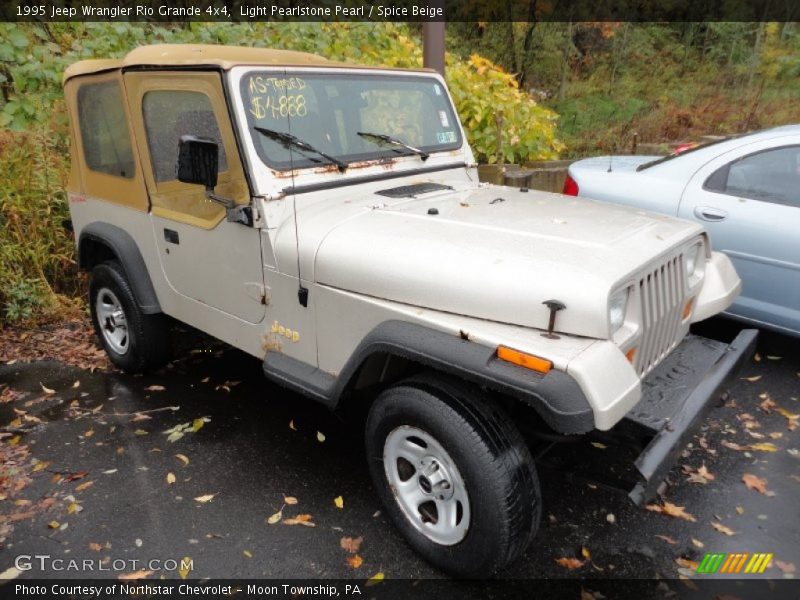 Light Pearlstone Pearl / Spice Beige 1995 Jeep Wrangler Rio Grande 4x4