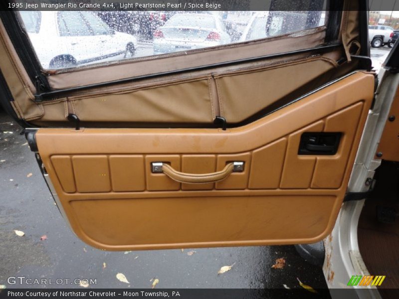 Door Panel of 1995 Wrangler Rio Grande 4x4