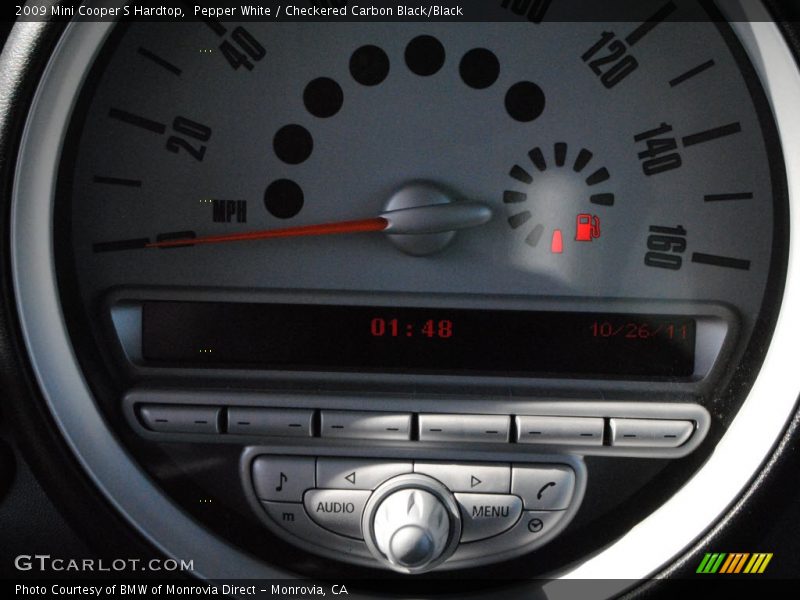 Pepper White / Checkered Carbon Black/Black 2009 Mini Cooper S Hardtop