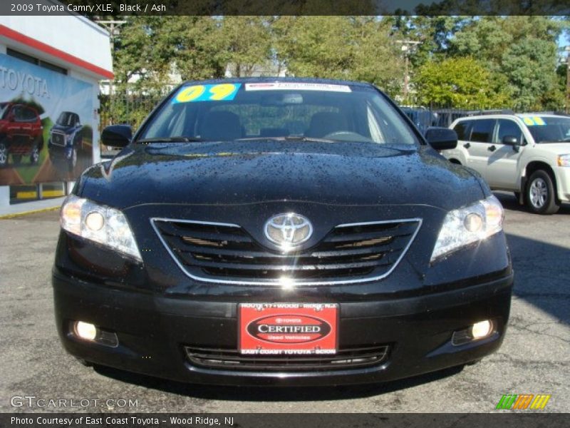 Black / Ash 2009 Toyota Camry XLE