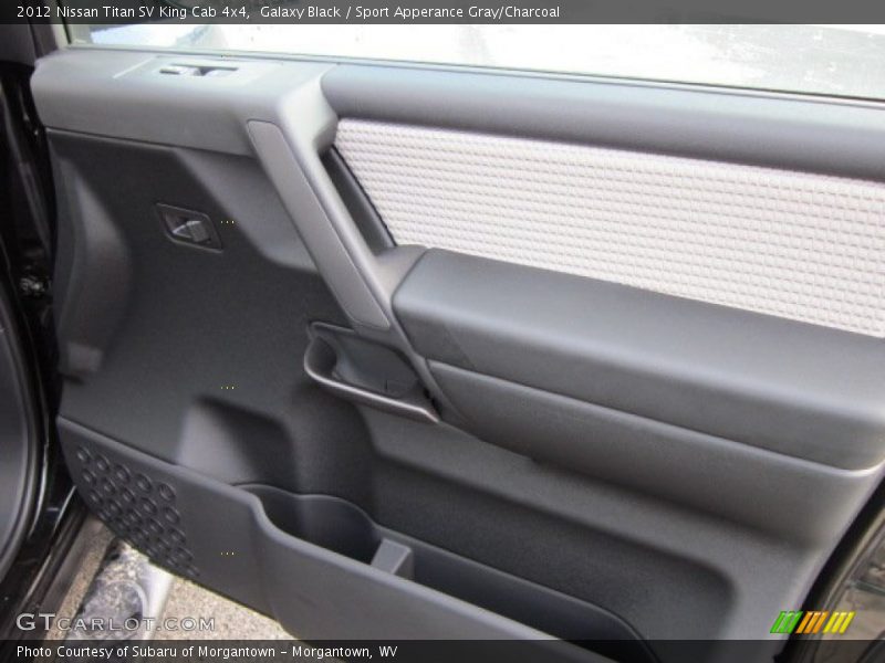 Galaxy Black / Sport Apperance Gray/Charcoal 2012 Nissan Titan SV King Cab 4x4