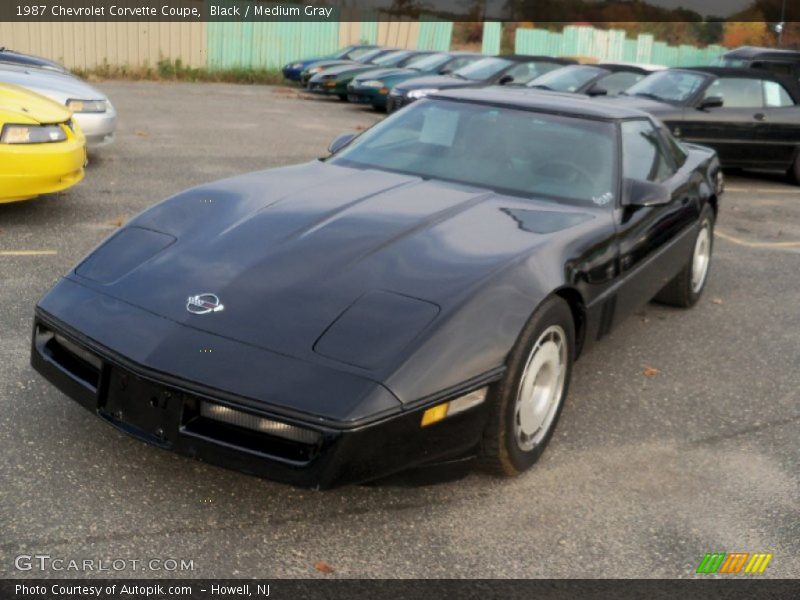 Black / Medium Gray 1987 Chevrolet Corvette Coupe