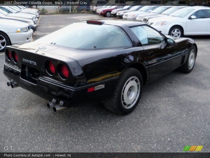 Black / Medium Gray 1987 Chevrolet Corvette Coupe