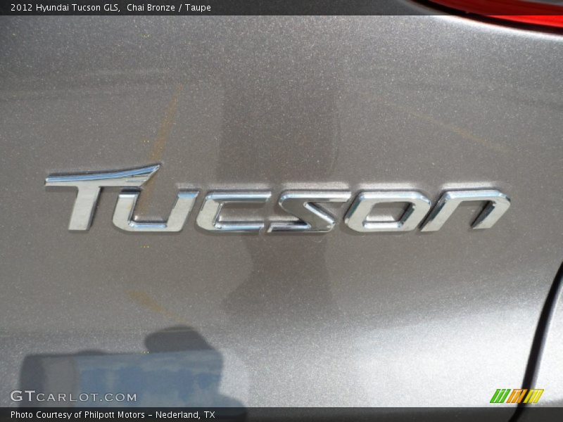  2012 Tucson GLS Logo