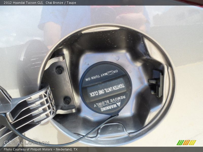 Chai Bronze / Taupe 2012 Hyundai Tucson GLS