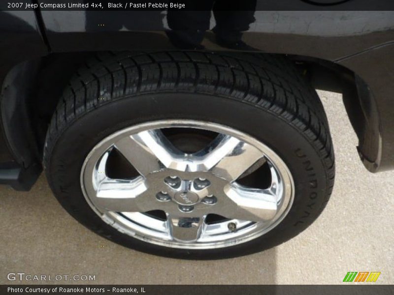 Black / Pastel Pebble Beige 2007 Jeep Compass Limited 4x4