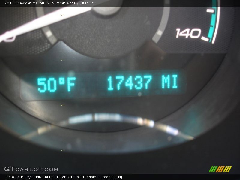 Summit White / Titanium 2011 Chevrolet Malibu LS