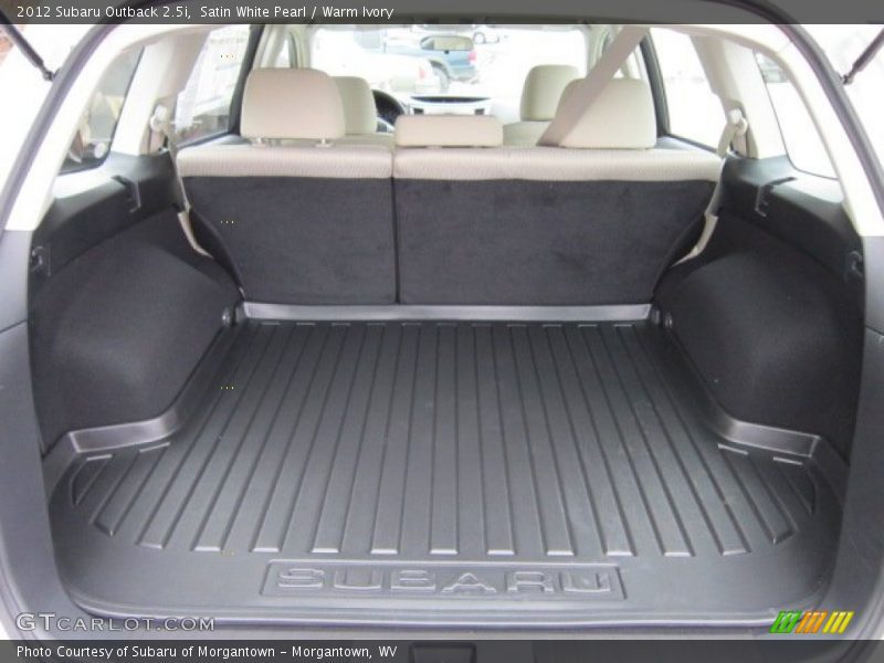  2012 Outback 2.5i Trunk