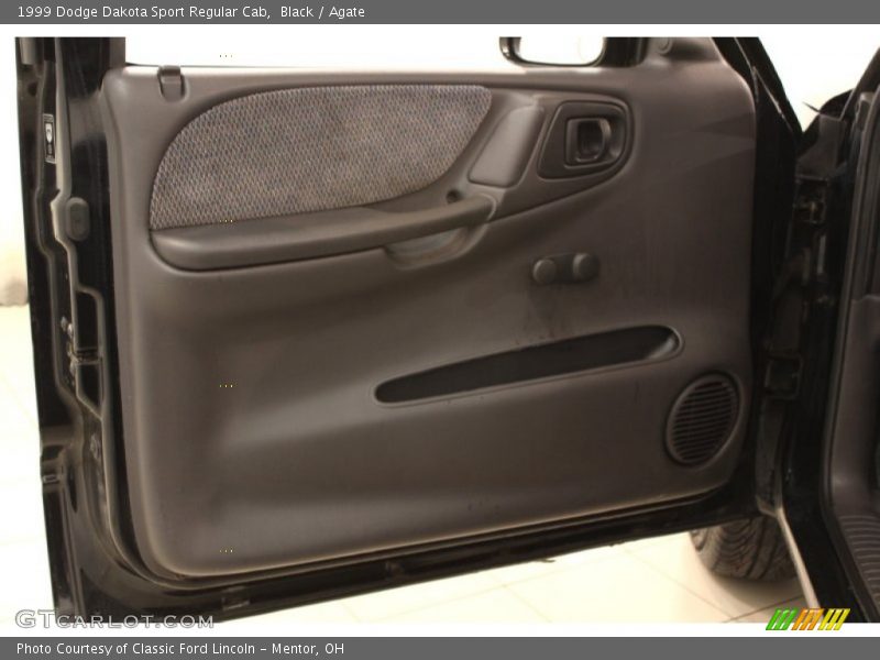 Black / Agate 1999 Dodge Dakota Sport Regular Cab