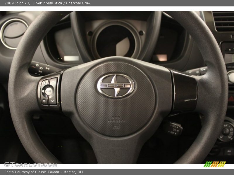 Silver Streak Mica / Charcoal Gray 2009 Scion xD