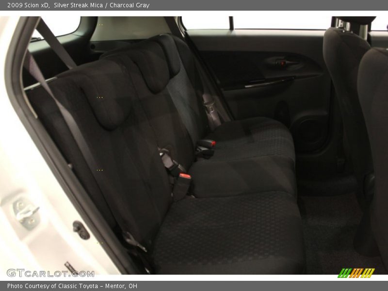 Silver Streak Mica / Charcoal Gray 2009 Scion xD