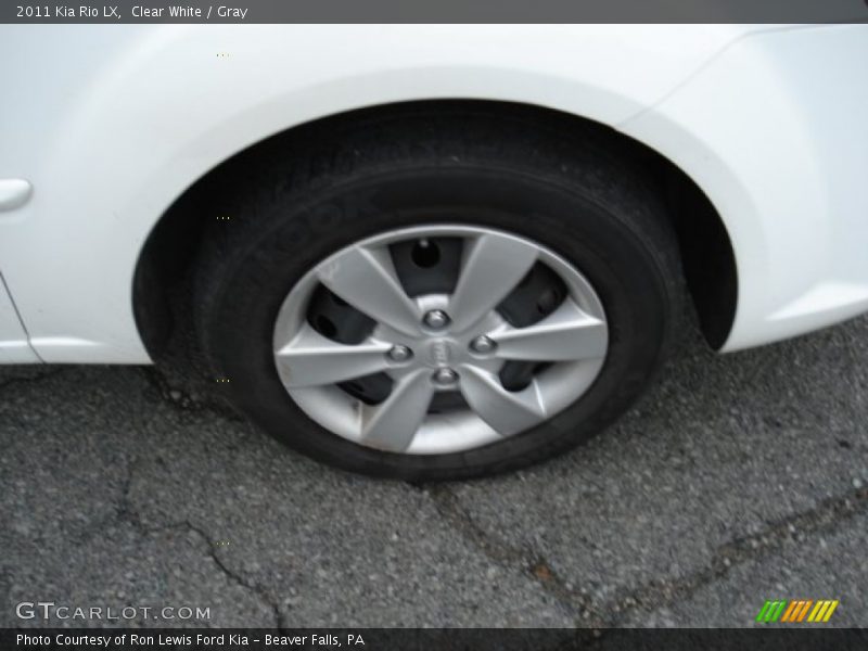 Clear White / Gray 2011 Kia Rio LX