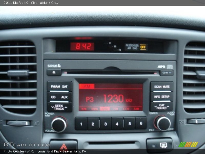 Clear White / Gray 2011 Kia Rio LX