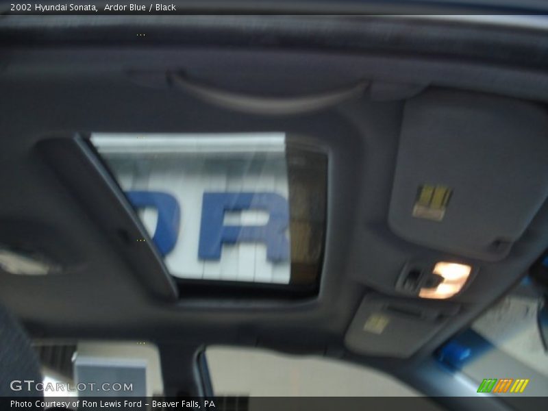 Ardor Blue / Black 2002 Hyundai Sonata