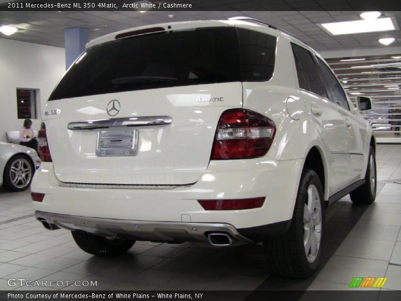Arctic White / Cashmere 2011 Mercedes-Benz ML 350 4Matic
