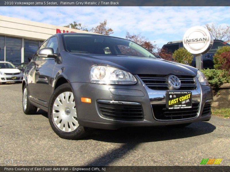 Platinum Grey Metallic / Titan Black 2010 Volkswagen Jetta S Sedan